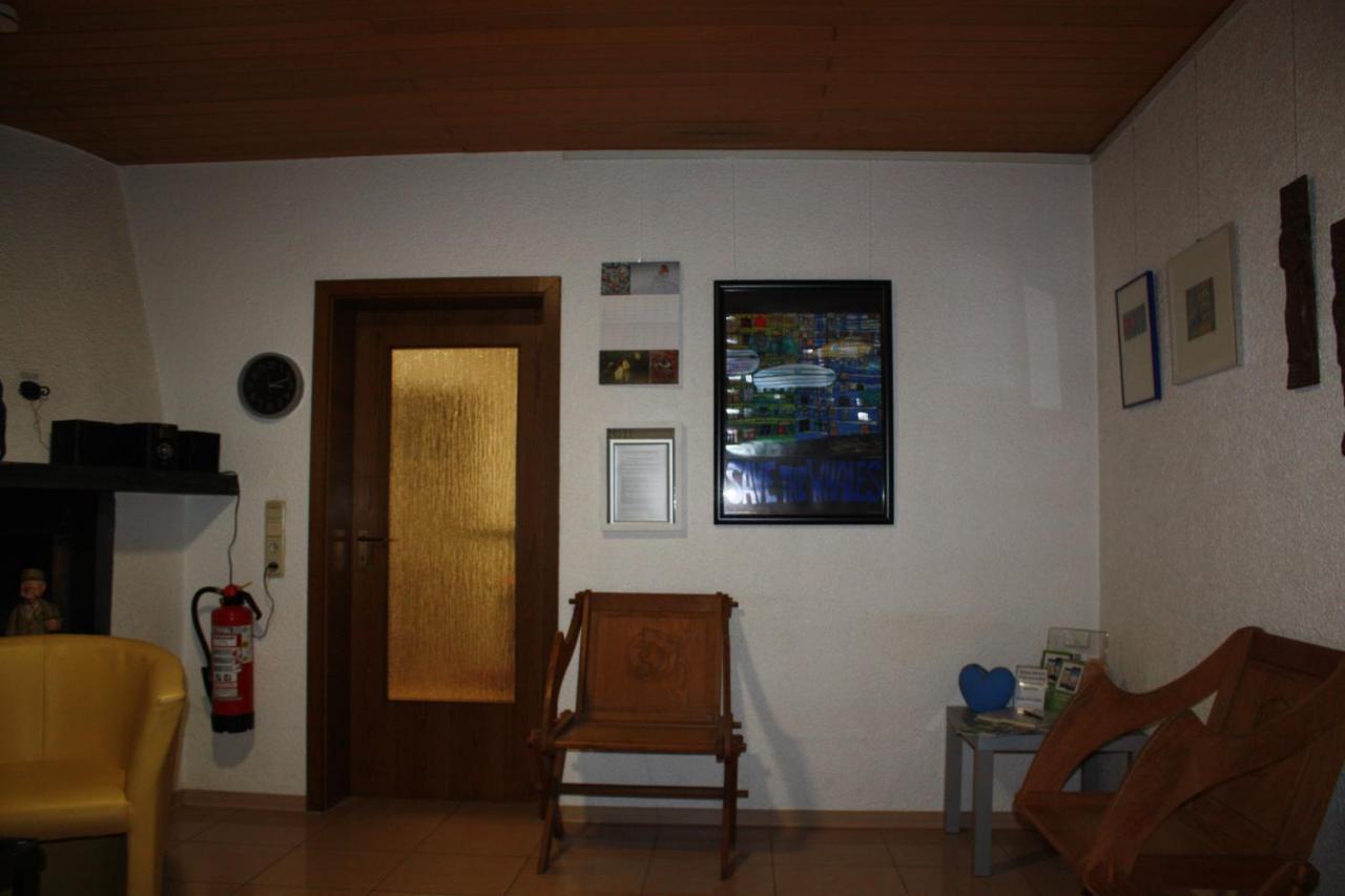 Apartment Charlotte Нойнкирхен Экстерьер фото